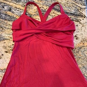 Lululemon fitted Tank
